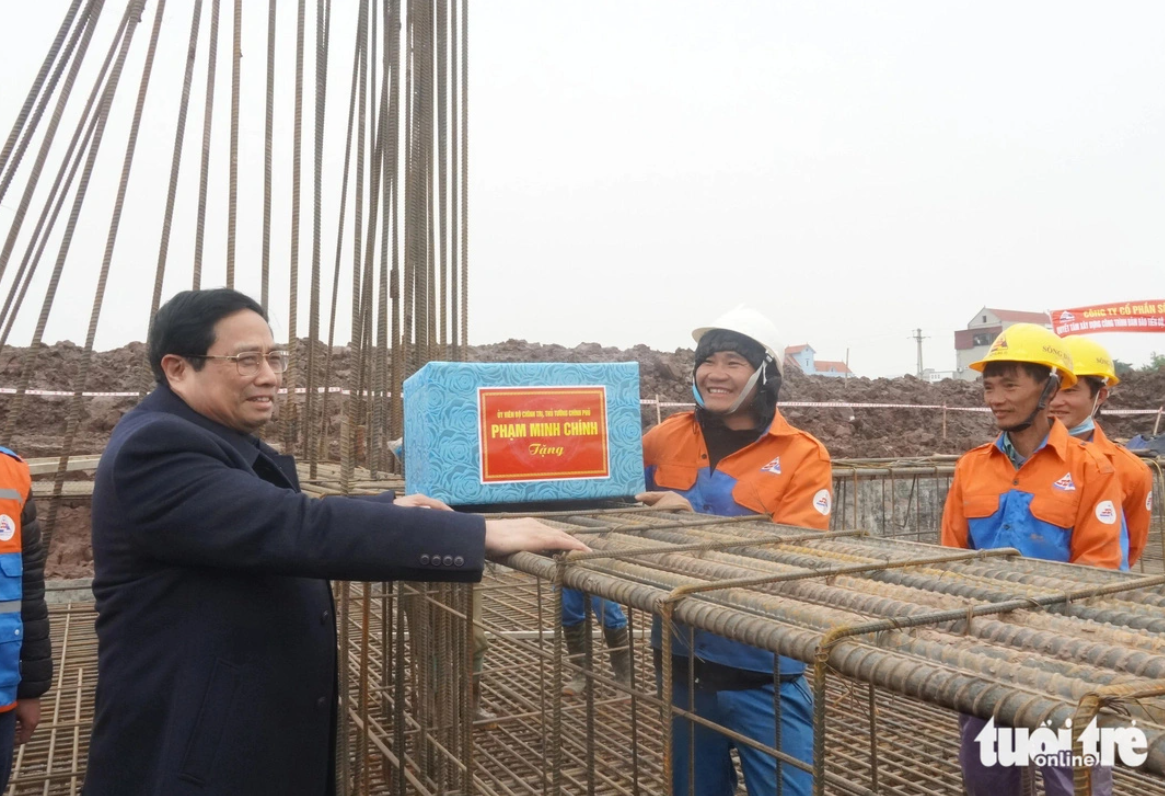 thu tuong thi sat tien do hoan thanh du an duong day 500 kv mach 3 qua 9 tinh3 thu tuong thi sat tien do hoan thanh du an duong day 500 kv mach 3 qua 9 tinh3