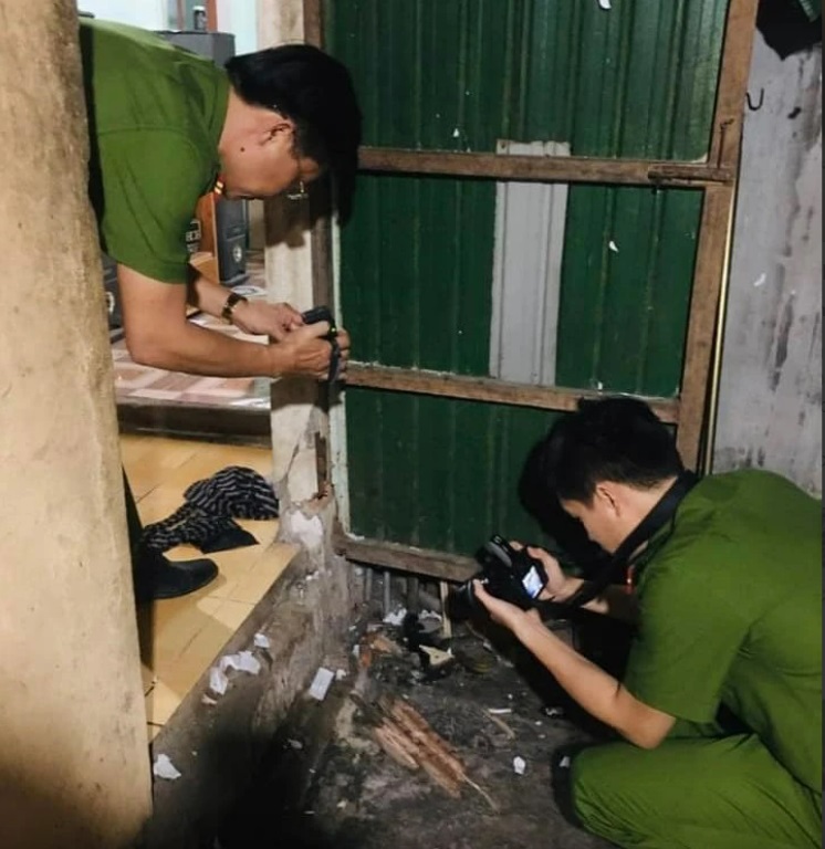 gia dinh gap nan thuong tam do dot phao tu che dem giao thua gia dinh gap nan thuong tam do dot phao tu che dem giao thua