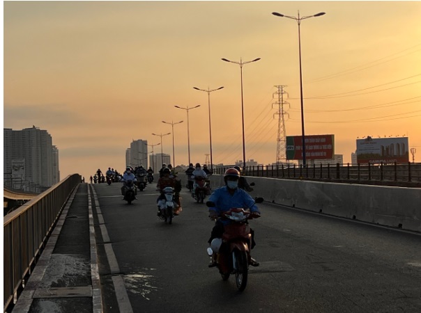 duong pho tp hcm thong thoang trong ngay dau di lam sau ky nghi tet1