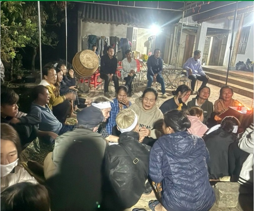 vu co gai 21 tuoi bi sat hai o ha noi nguoi cha nghen ngao khoc nac len tung tieng2 vu co gai 21 tuoi bi sat hai o ha noi nguoi cha nghen ngao khoc nac len tung tieng2