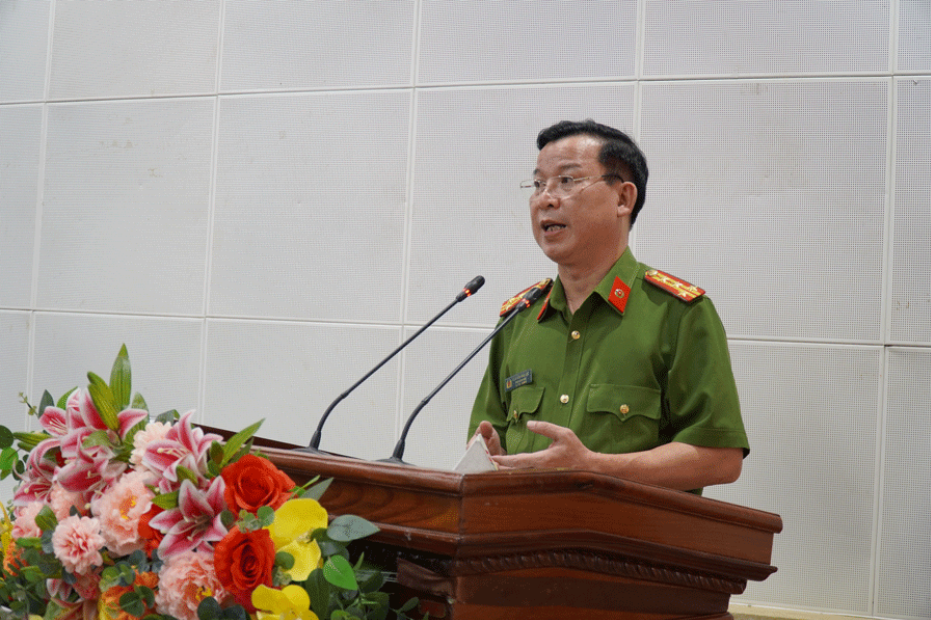 tiet lo ly lich phuc tap cua doi tuong cam hung khi xong vao truong mam non2