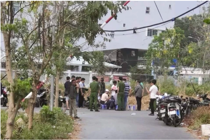 doi tuong dan du tai xe xe cong nghe ra bai dat trong khai nhan nhung gi