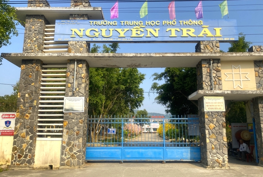 vu nu sinh lop 11 bi dan chi khoa tren sat hai tam giu hinh su nu sinh lop 122 vu nu sinh lop 11 bi dan chi khoa tren sat hai tam giu hinh su nu sinh lop 122