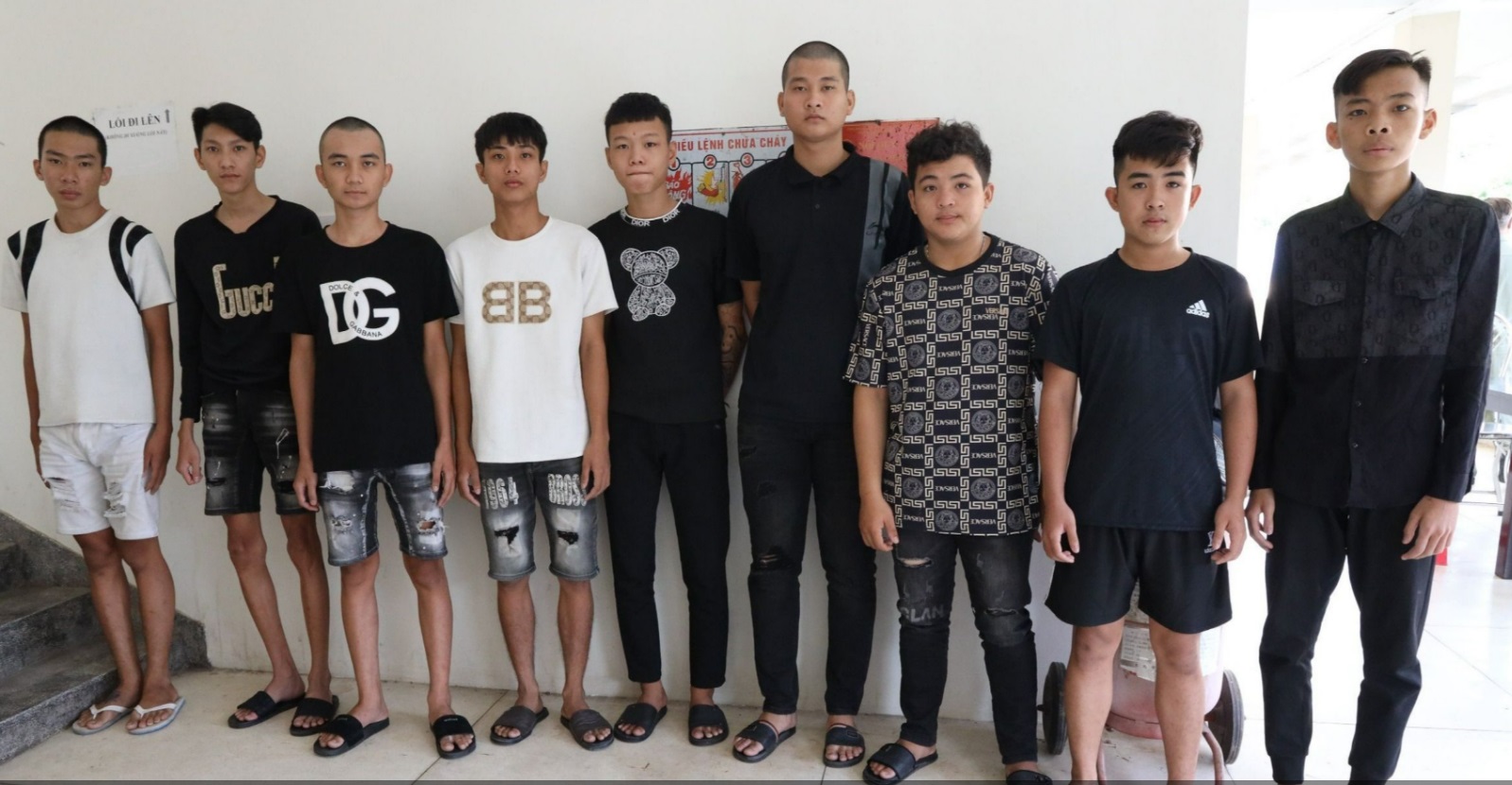 tin tuc an ninh hinh su 11 3 2024 trieu tap 9 doi tuong mang hung khi ra duong voi y dinh thay ai ghet thi chem