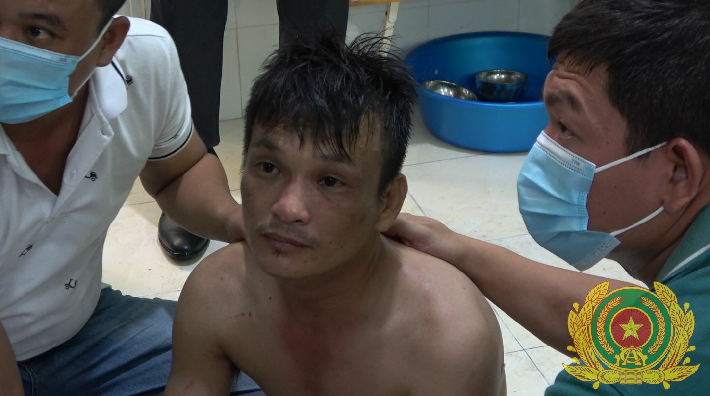 khoi to doi tuong cam hung khi xong vao truong mam non o tien giang khoi to doi tuong cam hung khi xong vao truong mam non o tien giang