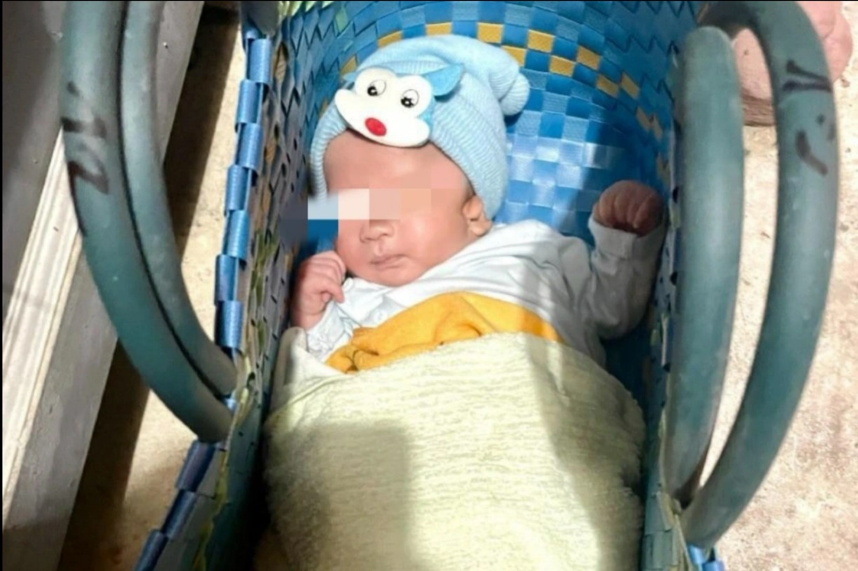 be trai so sinh co phan tai di tat bi bo roi truoc cong chua31