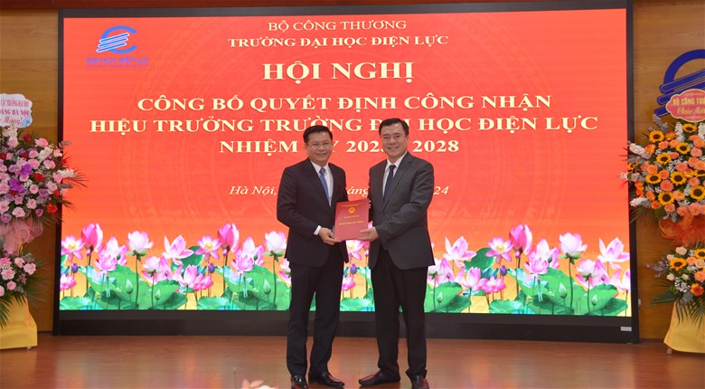 tan hieu truong truong dai hoc dien luc la ai tan hieu truong truong dai hoc dien luc la ai