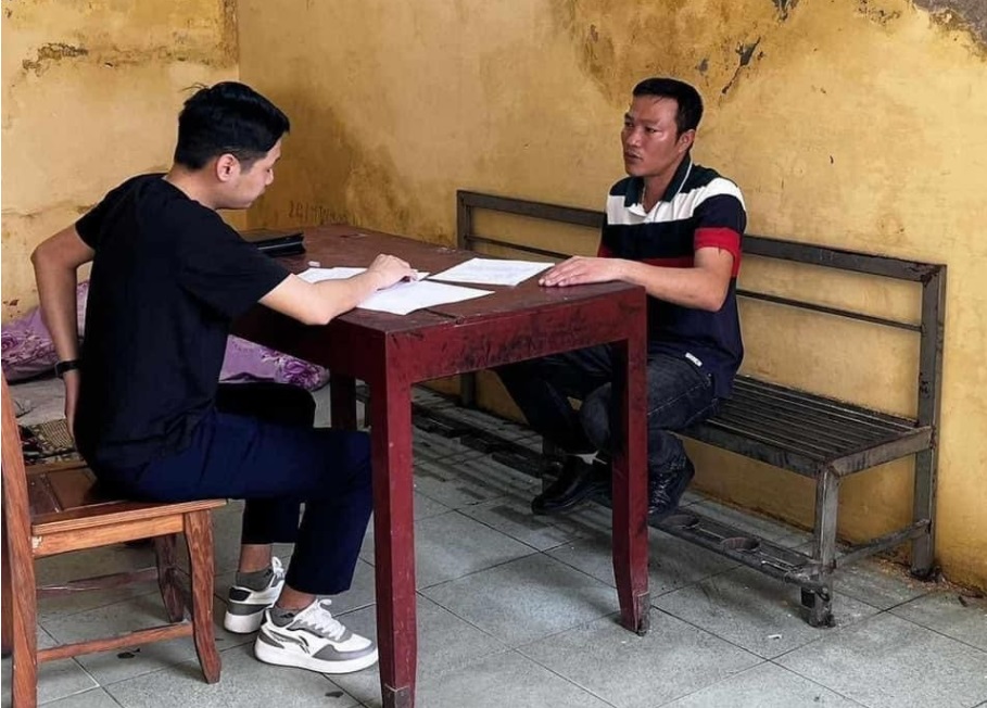 tin tuc an ninh hinh su 27 3 2024 trieu tap doi tuong dap vao nguc tat mat nhan vien quan ca phe tin tuc an ninh hinh su 27 3 2024 trieu tap doi tuong dap vao nguc tat mat nhan vien quan ca phe