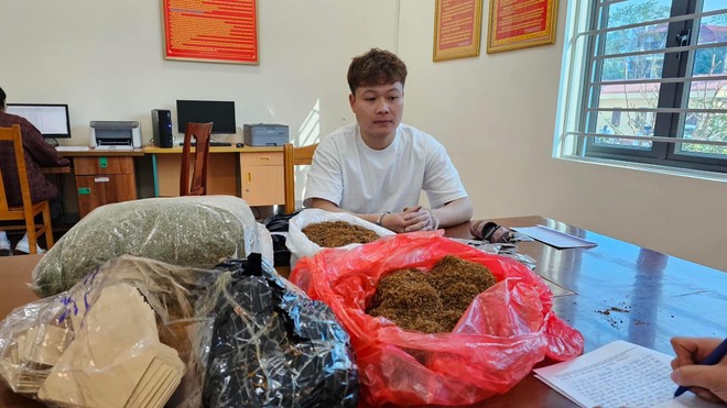 tin tuc an ninh hinh su 27 3 2024 trieu tap doi tuong dap vao nguc tat mat nhan vien quan ca phe3 tin tuc an ninh hinh su 27 3 2024 trieu tap doi tuong dap vao nguc tat mat nhan vien quan ca phe3