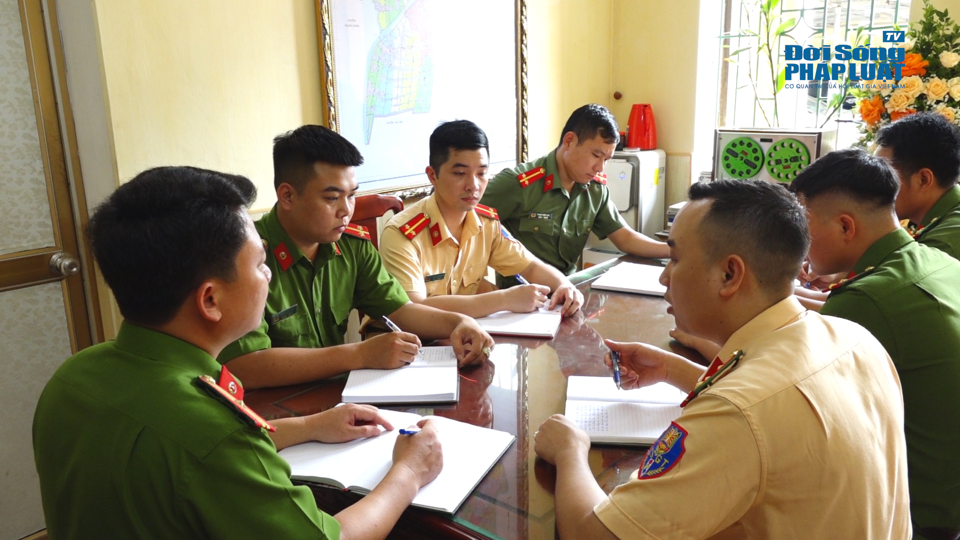 ca truc ninh00025417still008 ca truc ninh00025417still008