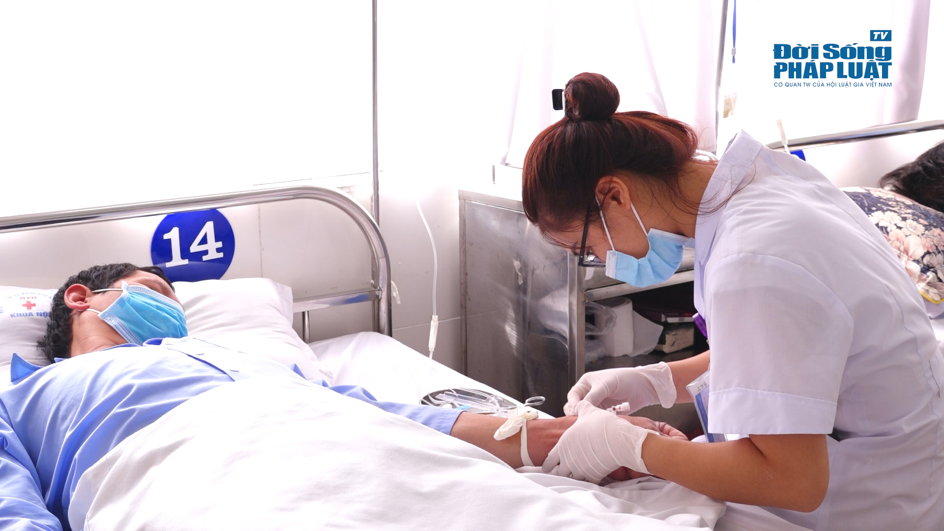 final phong kham da khoa00050719still005