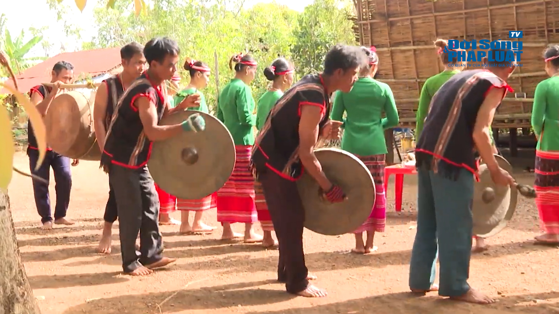 file20221023165622van hoa cong chieng stieng00053125still004 file20221023165622van hoa cong chieng stieng00053125still004