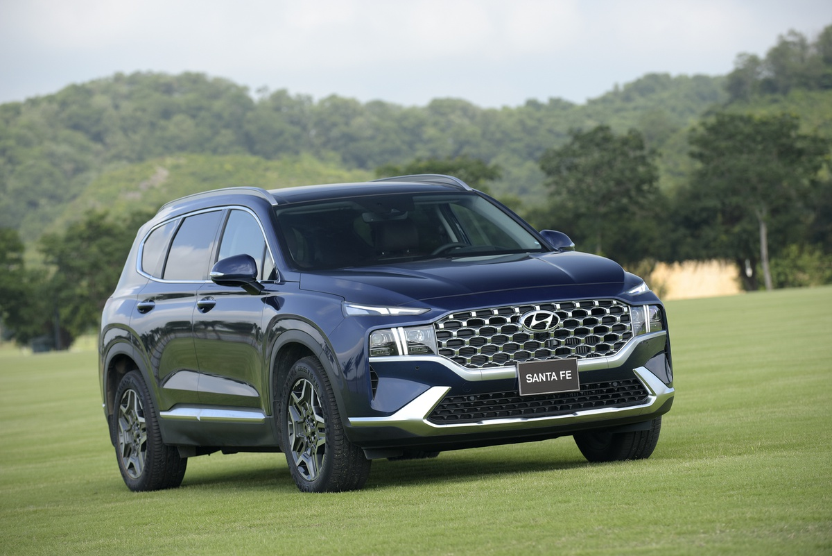 huyndai santafe 2021 ra mat khach hang viet gia ban tu 1 03 ty dong21 huyndai santafe 2021 ra mat khach hang viet gia ban tu 1 03 ty dong21