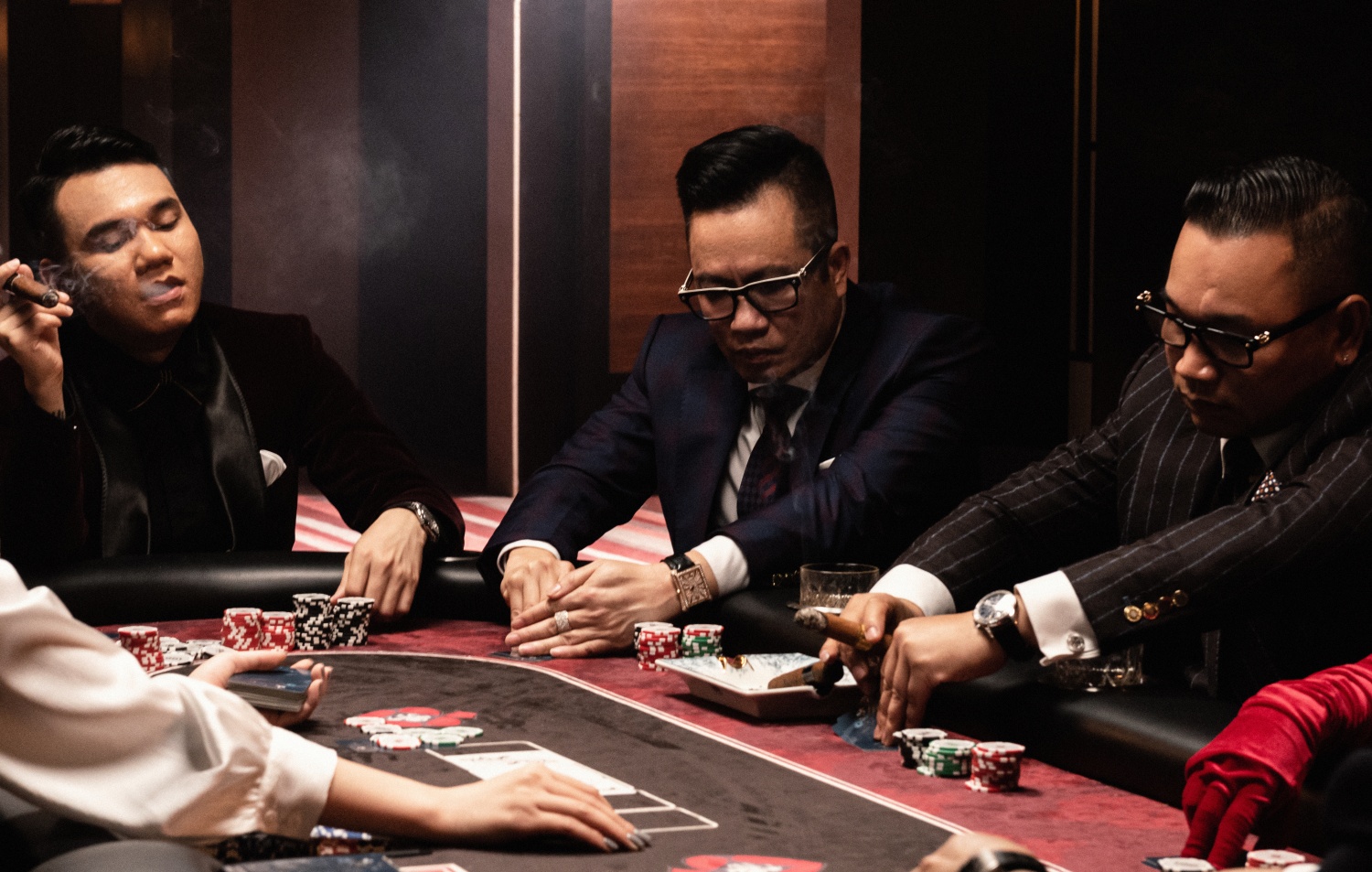 khac viet tung chieu tan gai bach phat bach trung nhung hoa ra chi la mot cu lua3