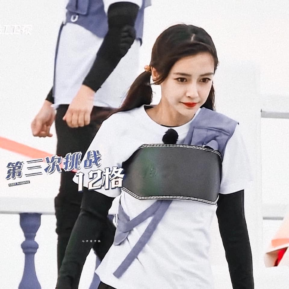 ngat ngay voi tao hinh dep nhu tranh ve cua angelababy trong cac mua keep running5 ngat ngay voi tao hinh dep nhu tranh ve cua angelababy trong cac mua keep running5