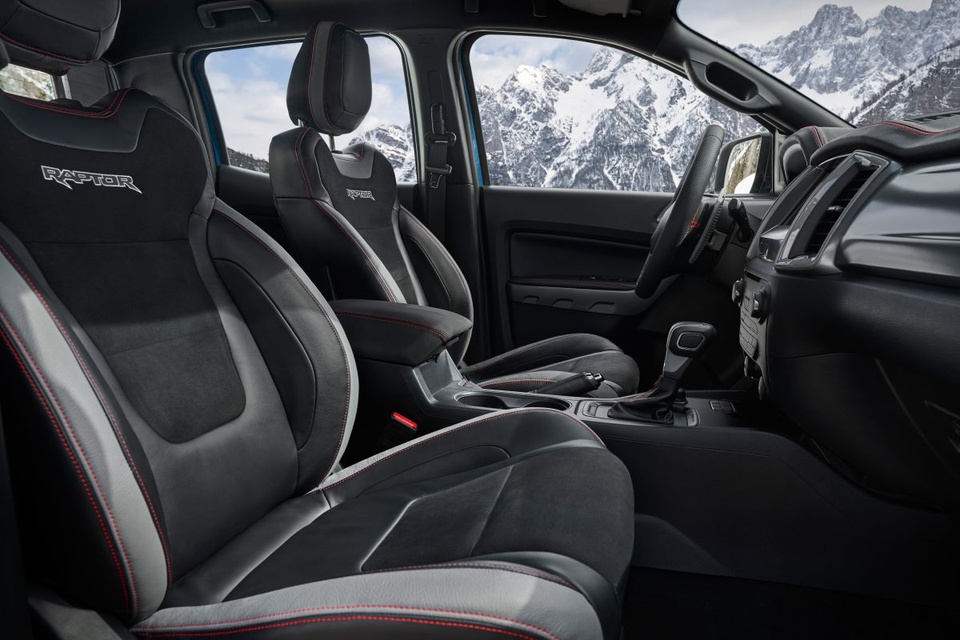 ford ranger raptor ra mat phien ban dac biet gia ban van con la an so3