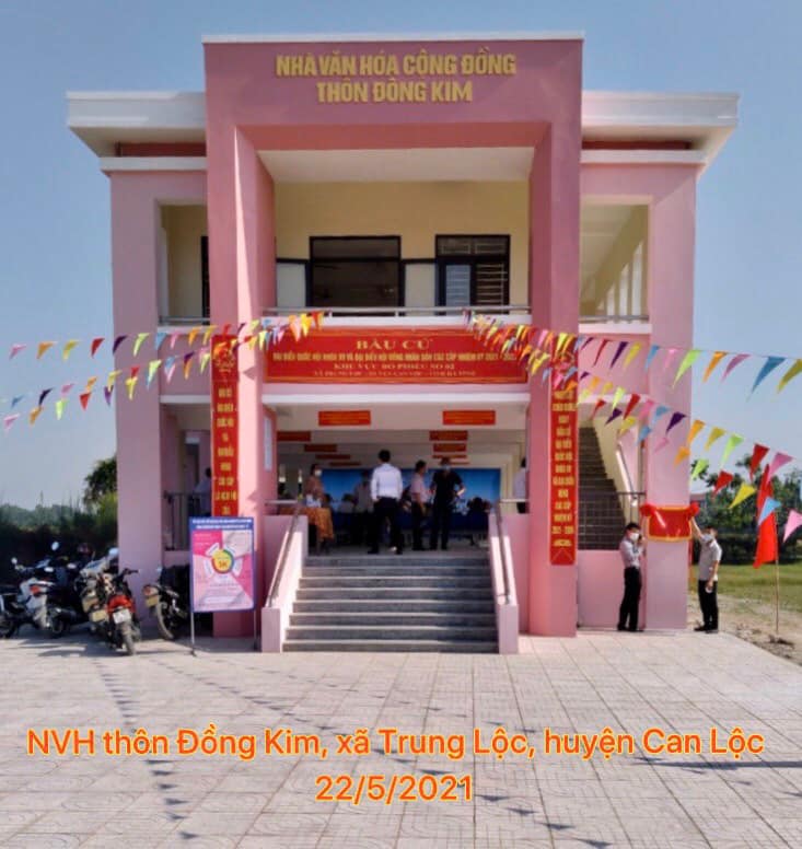 thuy tien thang than dap tra khi bi cong kich chuyen xay nha cong dong o ha tinh2 thuy tien thang than dap tra khi bi cong kich chuyen xay nha cong dong o ha tinh2