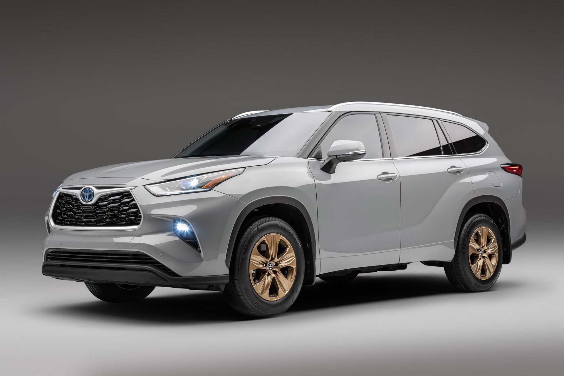 toyota highlander 2022 ra mat mau dong doc quyen voi nhieu trang bi an tuong11 toyota highlander 2022 ra mat mau dong doc quyen voi nhieu trang bi an tuong11