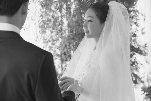 nu hoang nuoc mat choi ji woo len tieng khi dinh nghi van bi chong tre cam sung3 nu hoang nuoc mat choi ji woo len tieng khi dinh nghi van bi chong tre cam sung3
