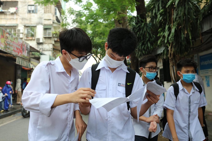 ha noi sang 13 6 thi sinh thi vao lop 10 lam bai 2 mon toan va lich su ha noi sang 13 6 thi sinh thi vao lop 10 lam bai 2 mon toan va lich su