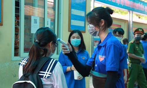 hai phong hoc sinh lop 12 tro lai truong on tap tu ngay 14 6 11 hai phong hoc sinh lop 12 tro lai truong on tap tu ngay 14 6 11