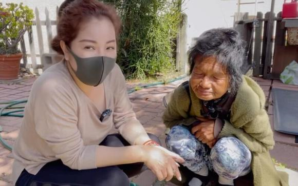 thuy nga thu nhan loat toi trang da lam voi ca si kim ngan ai doc xong cung thay cam thuong3 thuy nga thu nhan loat toi trang da lam voi ca si kim ngan ai doc xong cung thay cam thuong3