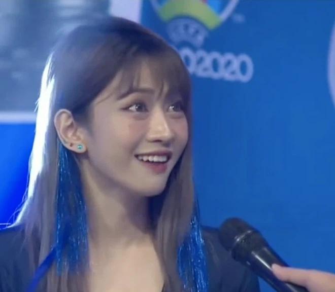 hotgirl le bong dien ao ngan nhuc mat khoe hinh the nong nhu lua tren song truyen hinh3 hotgirl le bong dien ao ngan nhuc mat khoe hinh the nong nhu lua tren song truyen hinh3