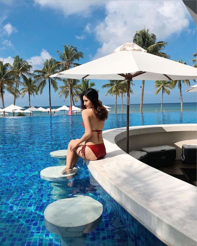 hotgirl thien an nang tho trong loat mv ca nhac dinh dam la ai4 hotgirl thien an nang tho trong loat mv ca nhac dinh dam la ai4