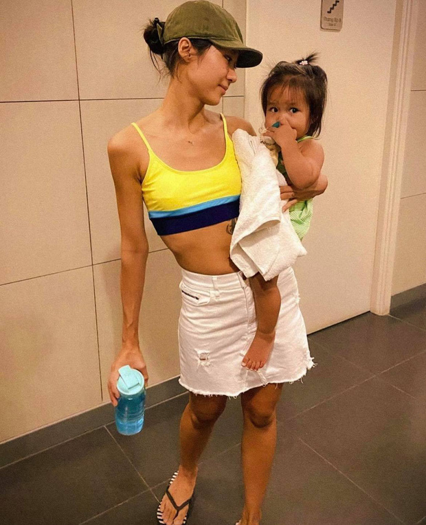 nu hoang rap viet suboi dien bikini nho xiu khoe dang nong bong lo loat hinh xam doc dao4 nu hoang rap viet suboi dien bikini nho xiu khoe dang nong bong lo loat hinh xam doc dao4