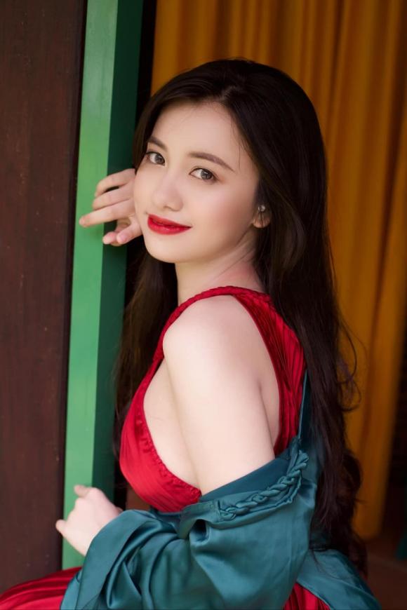 chi ong vang thuy quynh tiet lo bi ga gam gia 800 trieu cach dap tra duoc nhieu nguoi khen ngoi5 chi ong vang thuy quynh tiet lo bi ga gam gia 800 trieu cach dap tra duoc nhieu nguoi khen ngoi5
