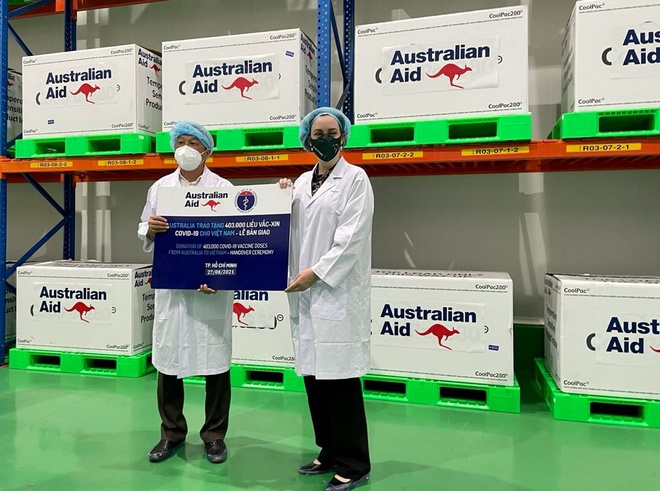 bo y te tiep nhan 403000 lieu vaccine astrazeneca do chinh phu australia trao tang1 bo y te tiep nhan 403000 lieu vaccine astrazeneca do chinh phu australia trao tang1