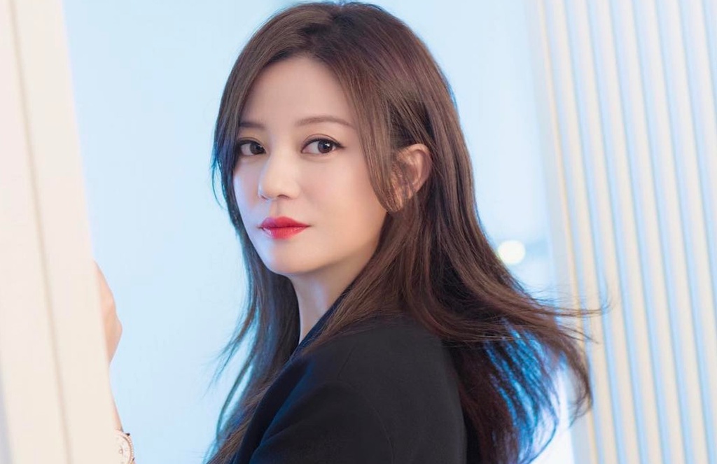 trung quoc manh tay chan chinh nganh giai tri va cac nghe si4 trung quoc manh tay chan chinh nganh giai tri va cac nghe si4