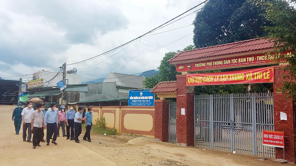 nghe an 65 hoc sinh tro thanh f1 phai di cach ly sau buoi hoc dau tien 1