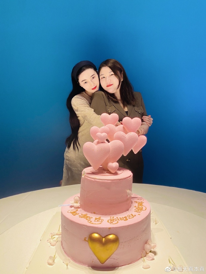 pham bang bang don sinh nhat tuoi 40 khoe nhan sac tuoi tu tuan van nguoi me 4 pham bang bang don sinh nhat tuoi 40 khoe nhan sac tuoi tu tuan van nguoi me 4