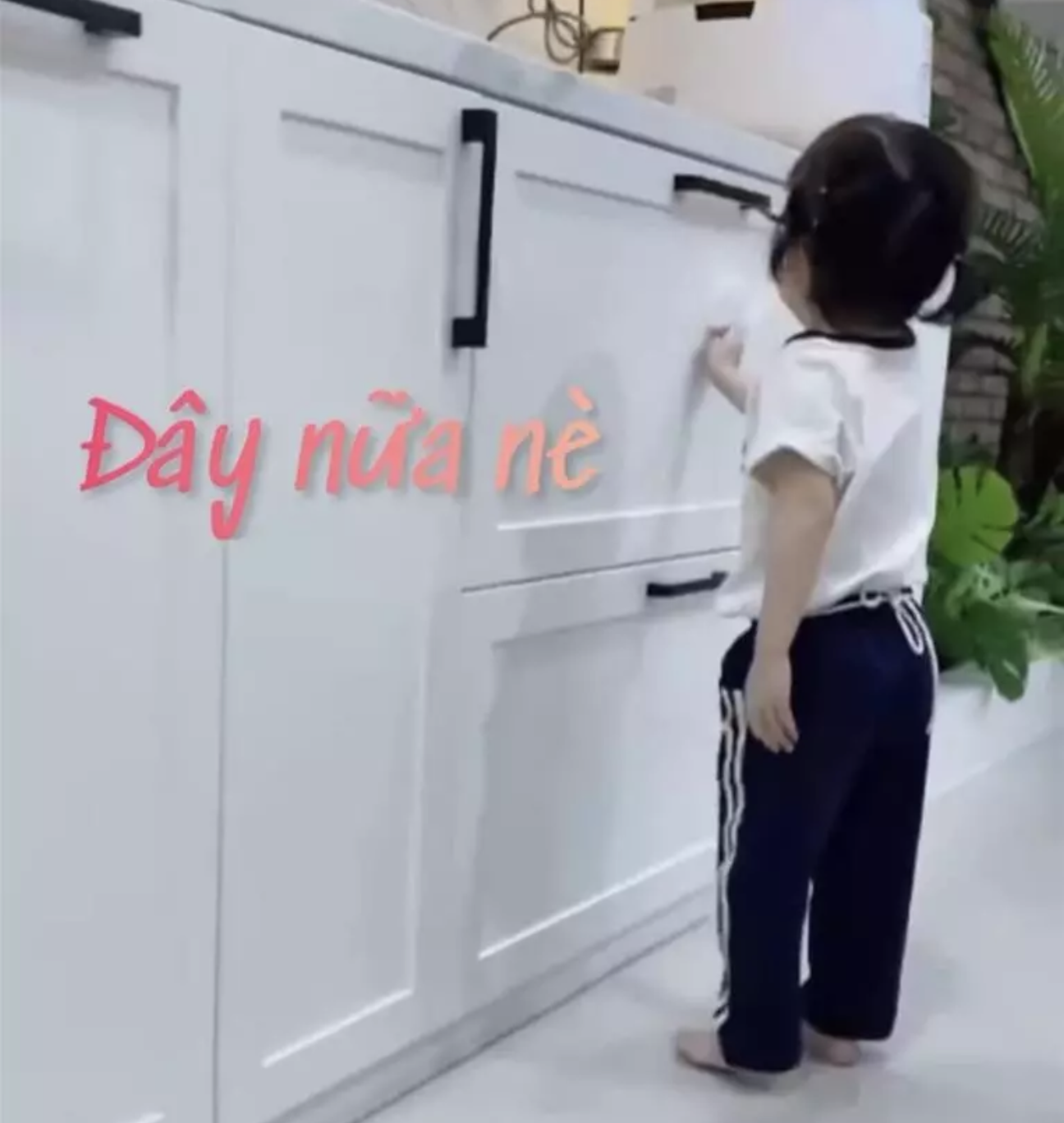tin tuc giai tri moi nhat ngay 17 9 2021con gai truong giang lo mat dang yeu lam viec nha thoan thoat1