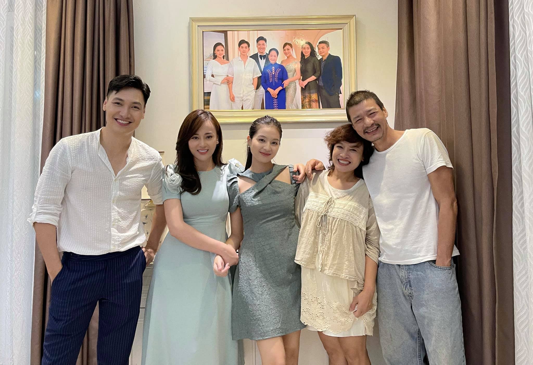 manh truong khoc nuc no chia tay huong vi tinh than khan gia cung phai ngam ngui theo 1 manh truong khoc nuc no chia tay huong vi tinh than khan gia cung phai ngam ngui theo 1