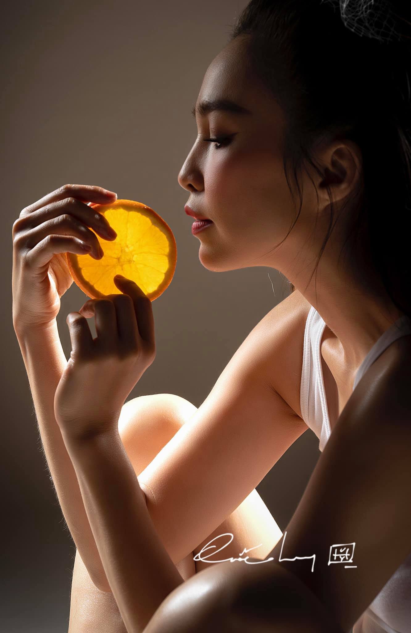 hien thuc khoe lan da cang muot chung minh nhan sac khong tuoi trong bo anh moi 5