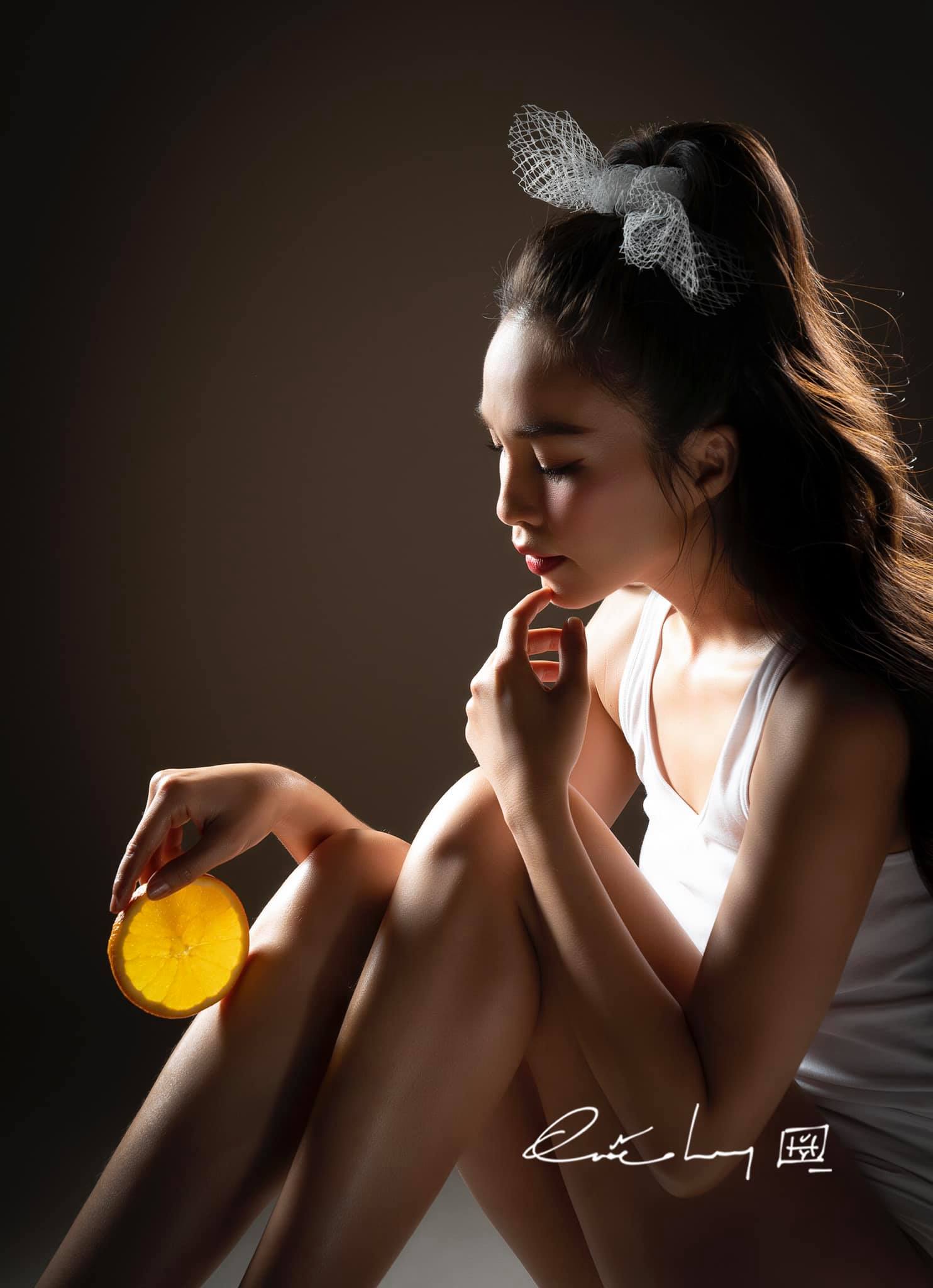 hien thuc khoe lan da cang muot chung minh nhan sac khong tuoi trong bo anh moi 7