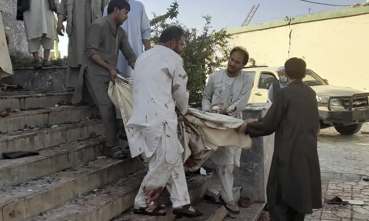 danh bom nha tho hoi giao tai afghanistan it nhat 50 nguoi tu vong 1 danh bom nha tho hoi giao tai afghanistan it nhat 50 nguoi tu vong 1