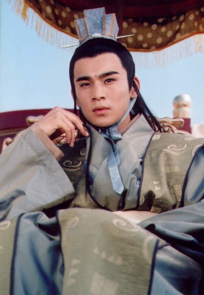 thien nhai tu my la gi ma chi nhung guong mat my nam xuat sac moi duoc lot top 8