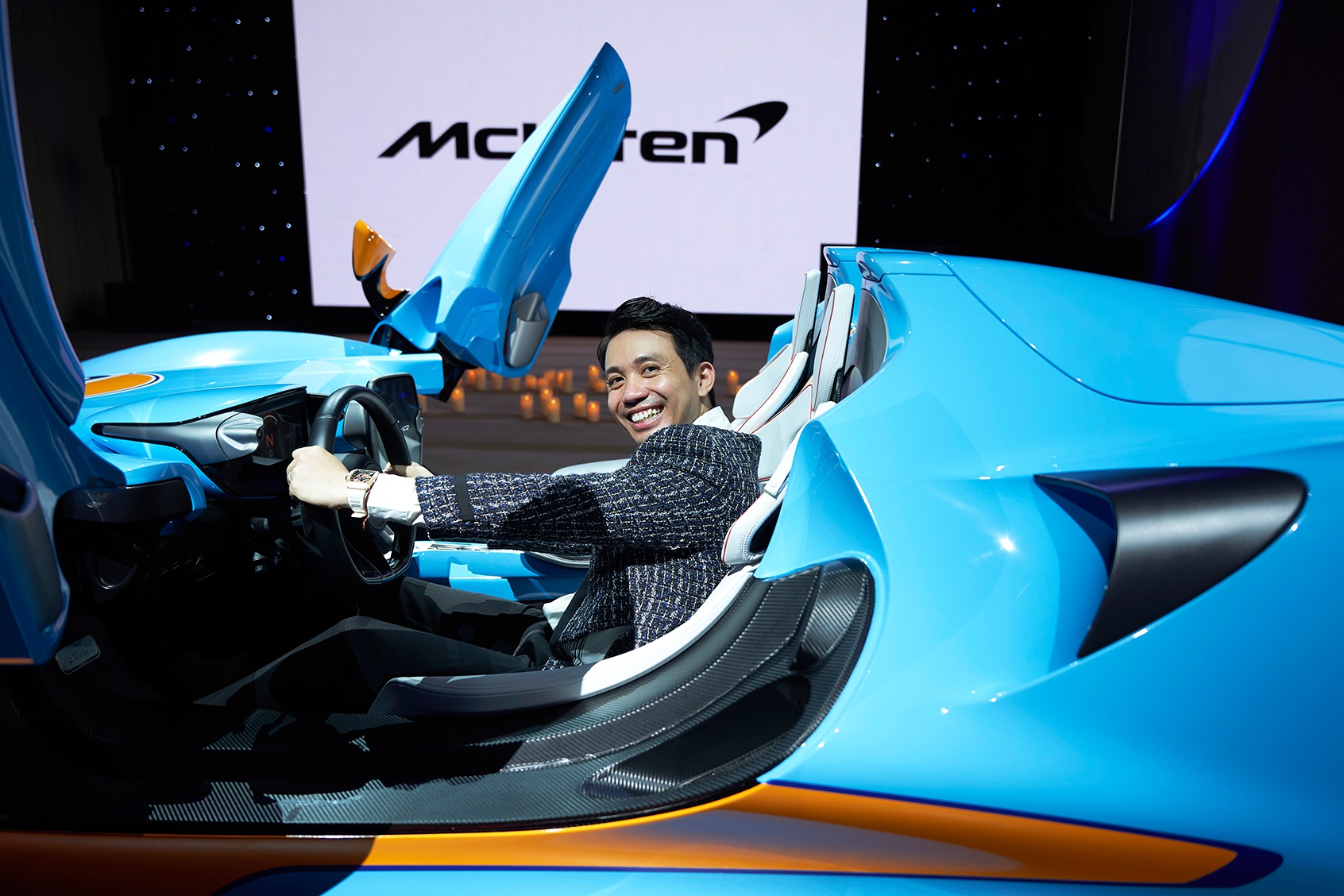 dai gia minh nhua xuat hien cung sieu xe tram ty mclaren elva 1 dai gia minh nhua xuat hien cung sieu xe tram ty mclaren elva 1