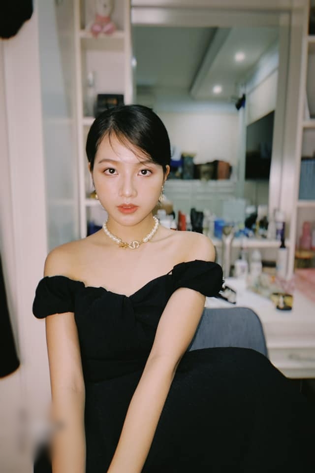 phuong oanh tiep tuc mac loi trang phuc thua xa khi dung hang em gai trong huong vi tinh than5 phuong oanh tiep tuc mac loi trang phuc thua xa khi dung hang em gai trong huong vi tinh than5