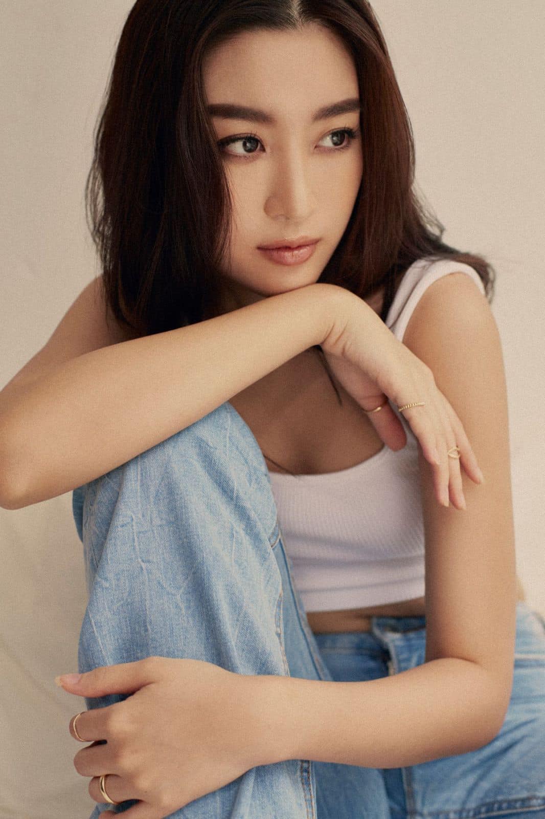 hoa hau do my linh dien crop top goi cam khoe duong cong nuot na nhan dip sinh nhat 1