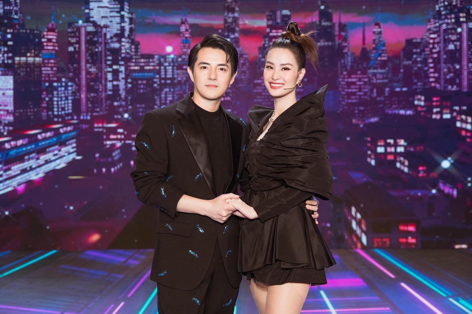 phia dong nhi len tieng khi nu ca si vuong on ao lam tu thien 1