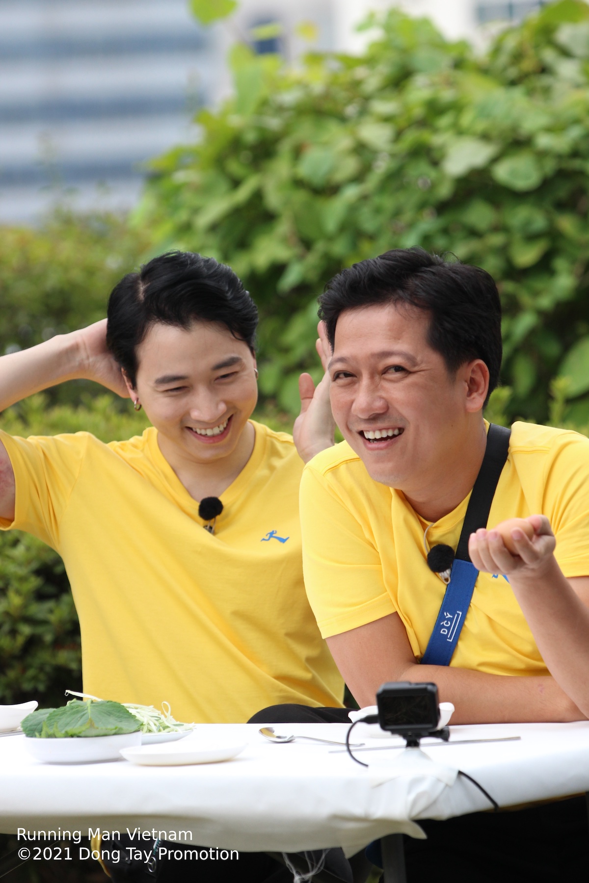 running man vietnam ninh duong lan ngoc karik to chuc dam cuoi xung vo chong ngot lim2