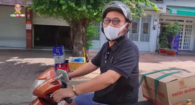 ong trum dien quan color man nguoi dung sau loat gameshow truyen hinh an khach 4 copy ong trum dien quan color man nguoi dung sau loat gameshow truyen hinh an khach 4 copy