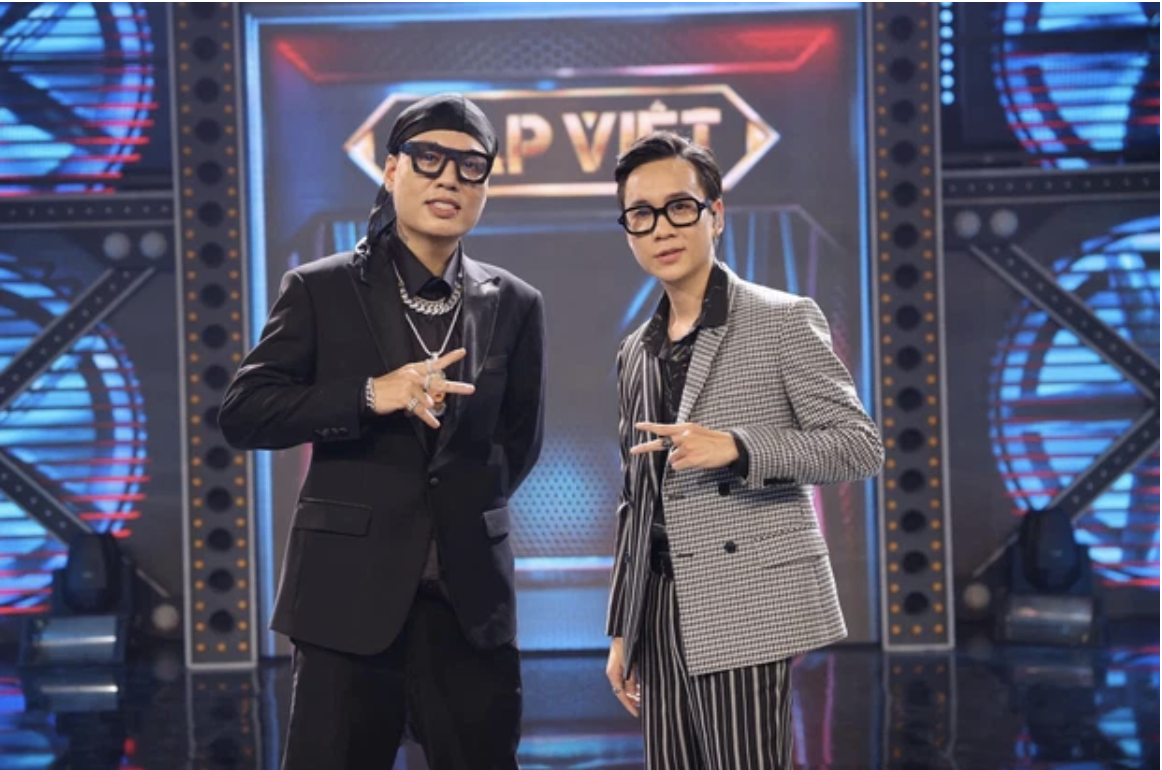 voi dang pose doc nhat lk chinh thuc soan ngoi binz tai rap viet mua 2 1 voi dang pose doc nhat lk chinh thuc soan ngoi binz tai rap viet mua 2 1