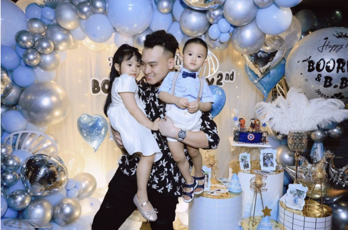 giua tin don ly hon diep lam anh xuat hien cung chong tai tiec sinh nhat con 2 giua tin don ly hon diep lam anh xuat hien cung chong tai tiec sinh nhat con 2