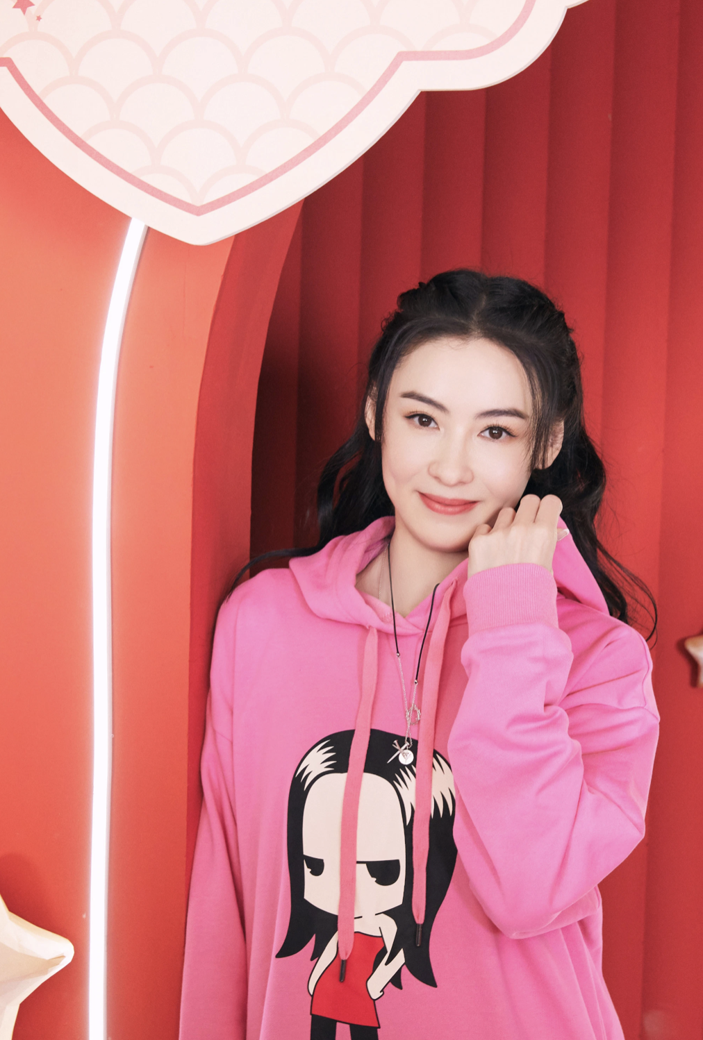 truong ba chi lan dau livestream ban hang lam sap ca trang web thu ve thanh qua bung no 3 truong ba chi lan dau livestream ban hang lam sap ca trang web thu ve thanh qua bung no 3