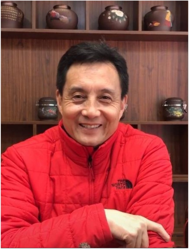 sao nam tay du ky tung co cat xe cao ngat nguong phai di ban rau de muu sinh4